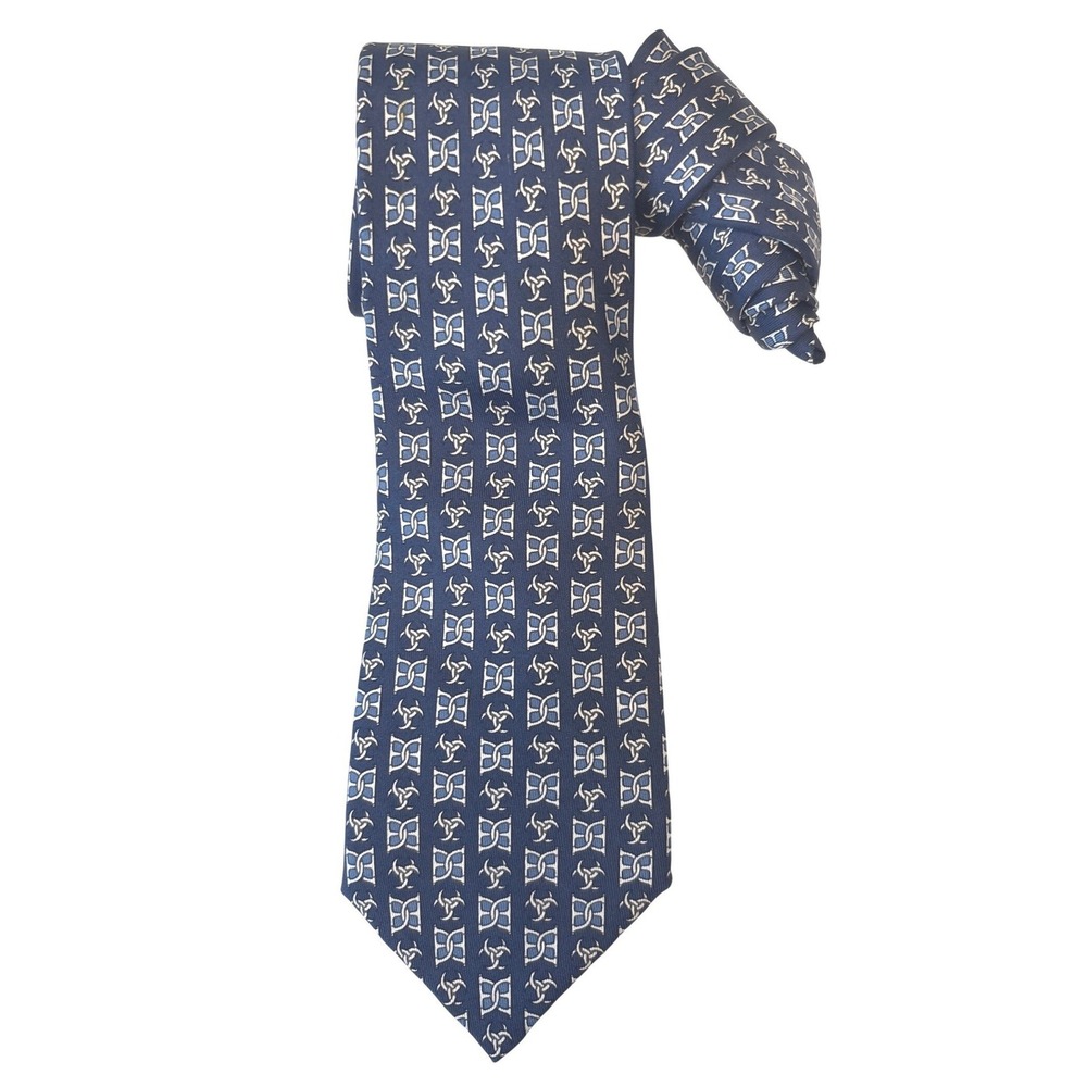 Hermès‎ Paris Navy Silk Logo Necktie Made in France Designer Mens Tie Necktie